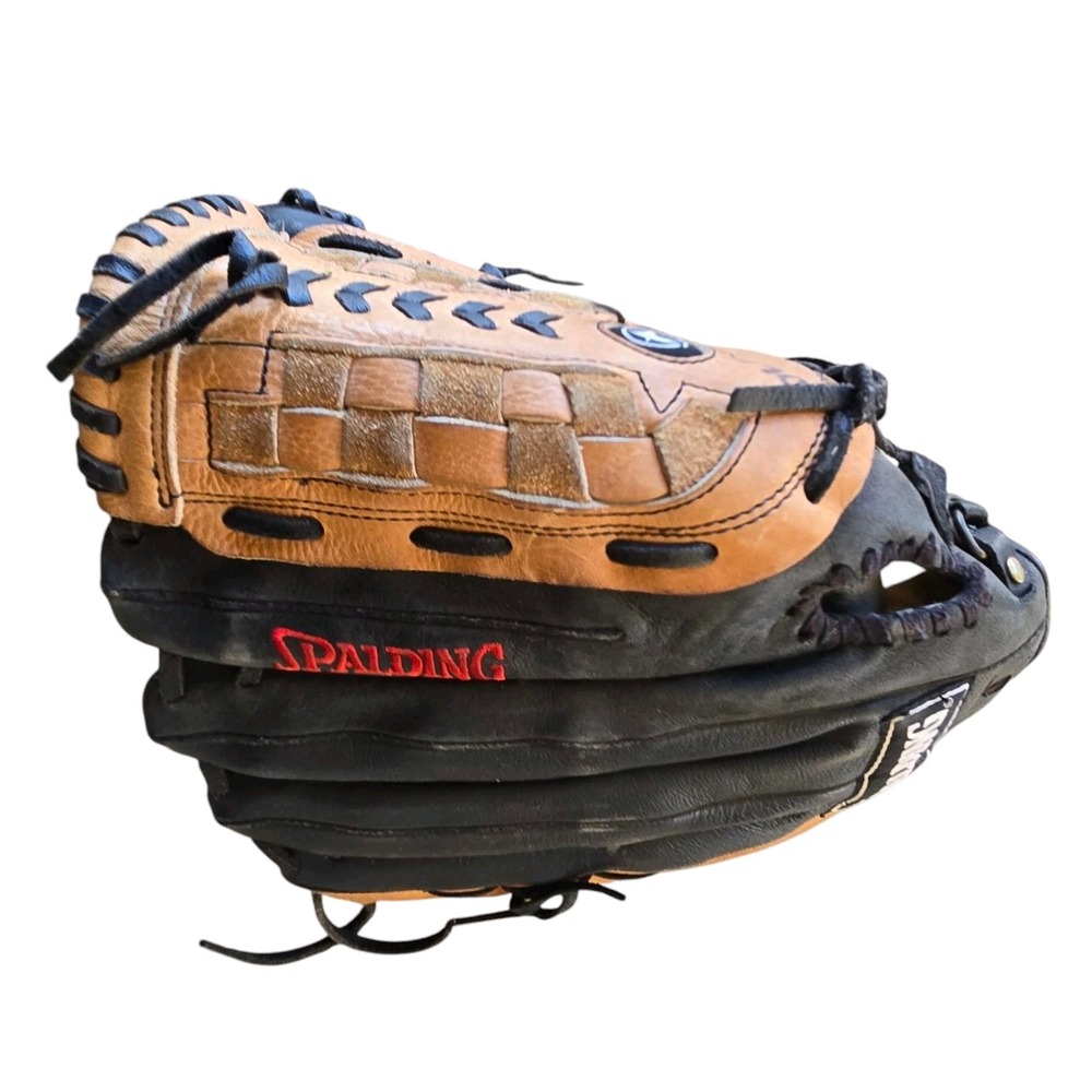 Spalding 13.5" Model 18744 Top Grain Cowhide Lockdown RT Throwing Glove READ